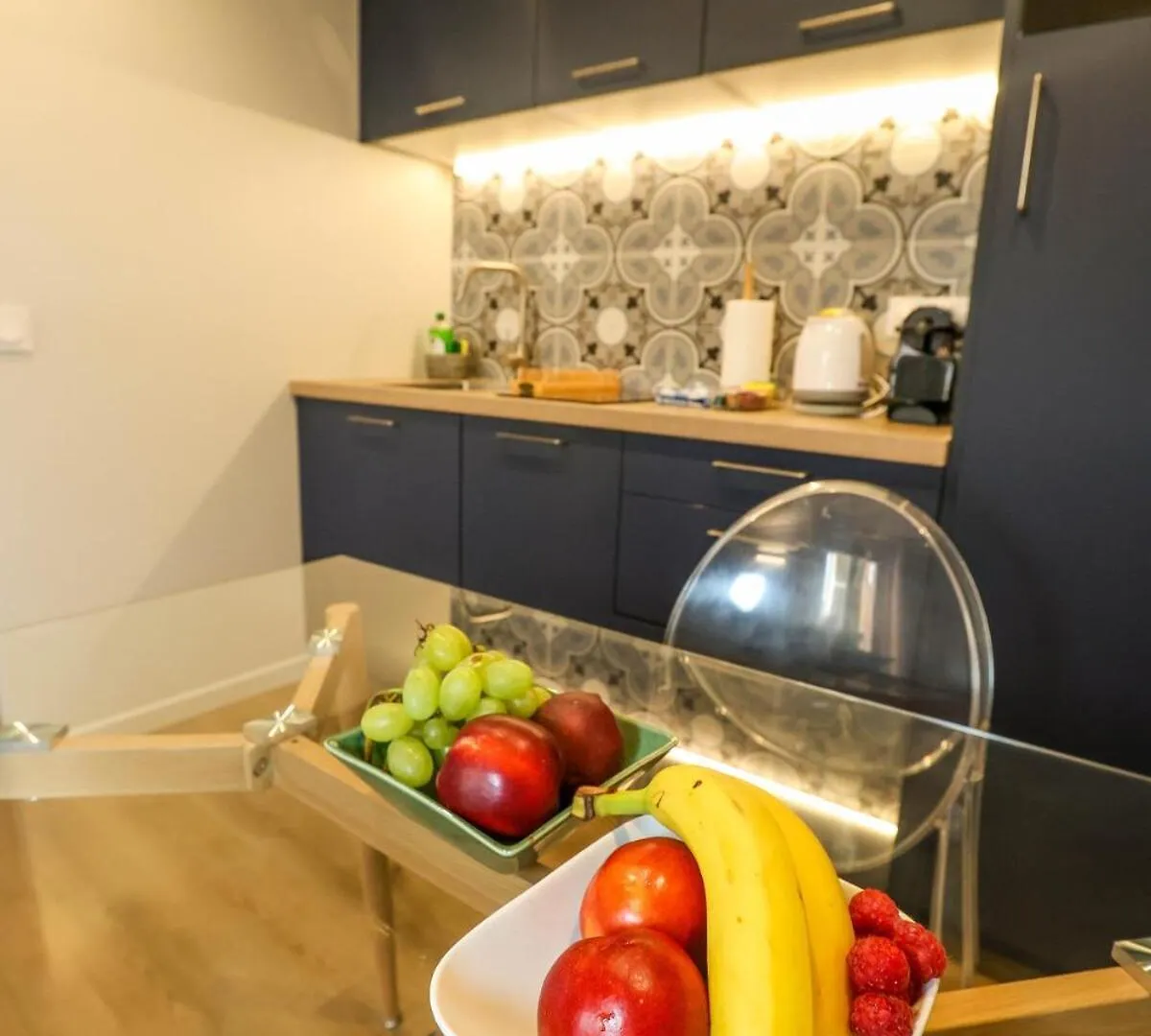 גראס Elegant & Charming 2-Room Blue 0*,