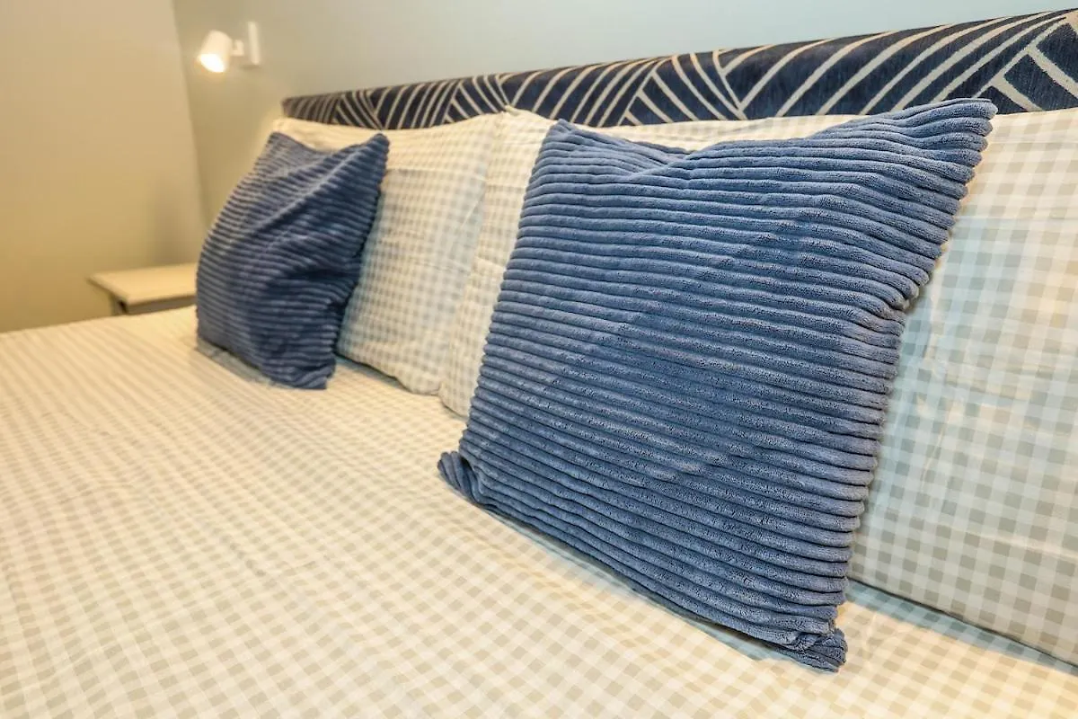 גראס Elegant & Charming 2-Room Blue 0*,  צרפת