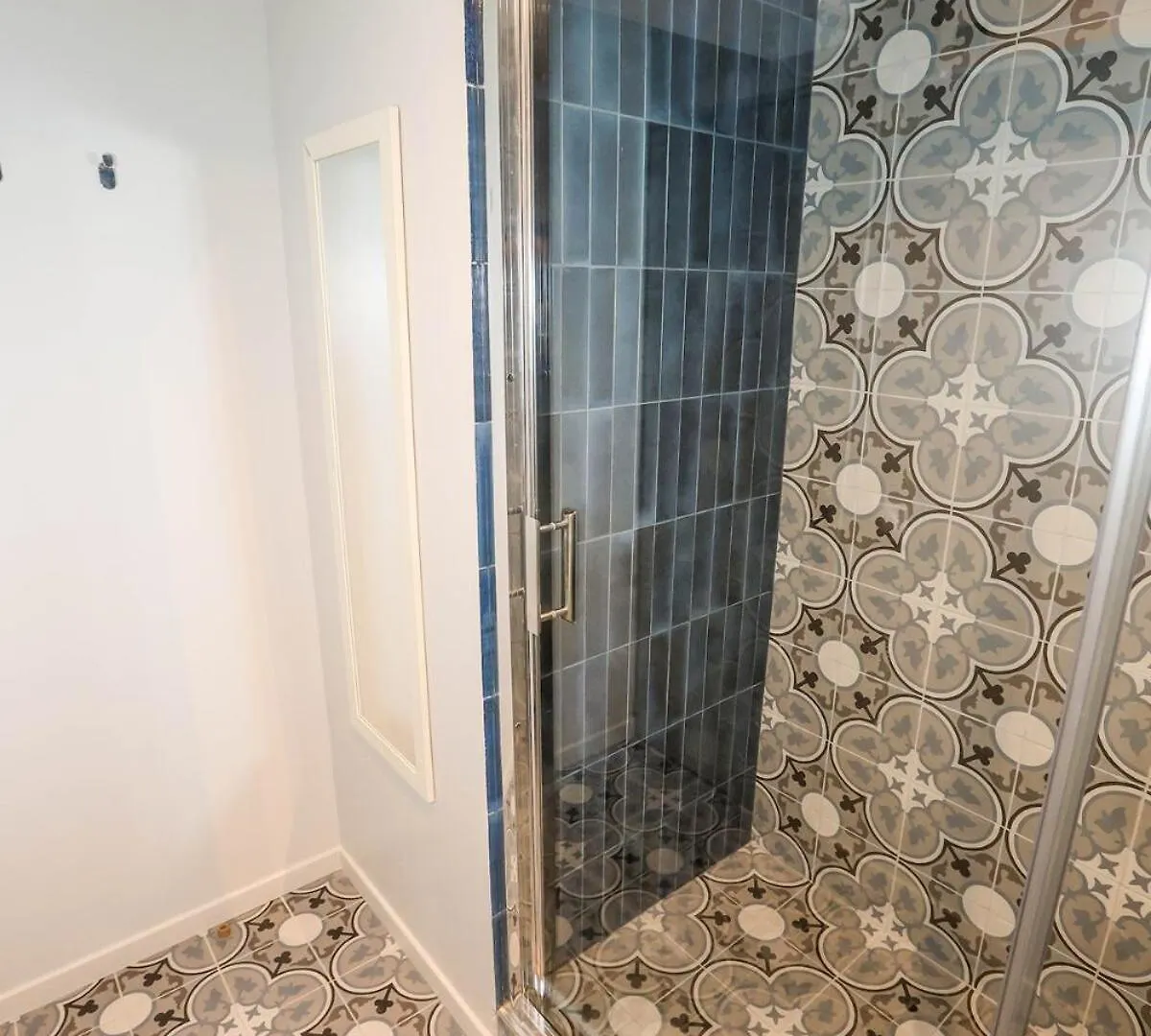 גראס Elegant & Charming 2-Room Blue 0*,  צרפת