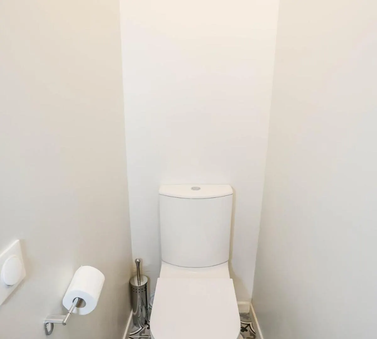 דירה גראס Elegant & Charming 2-Room Blue